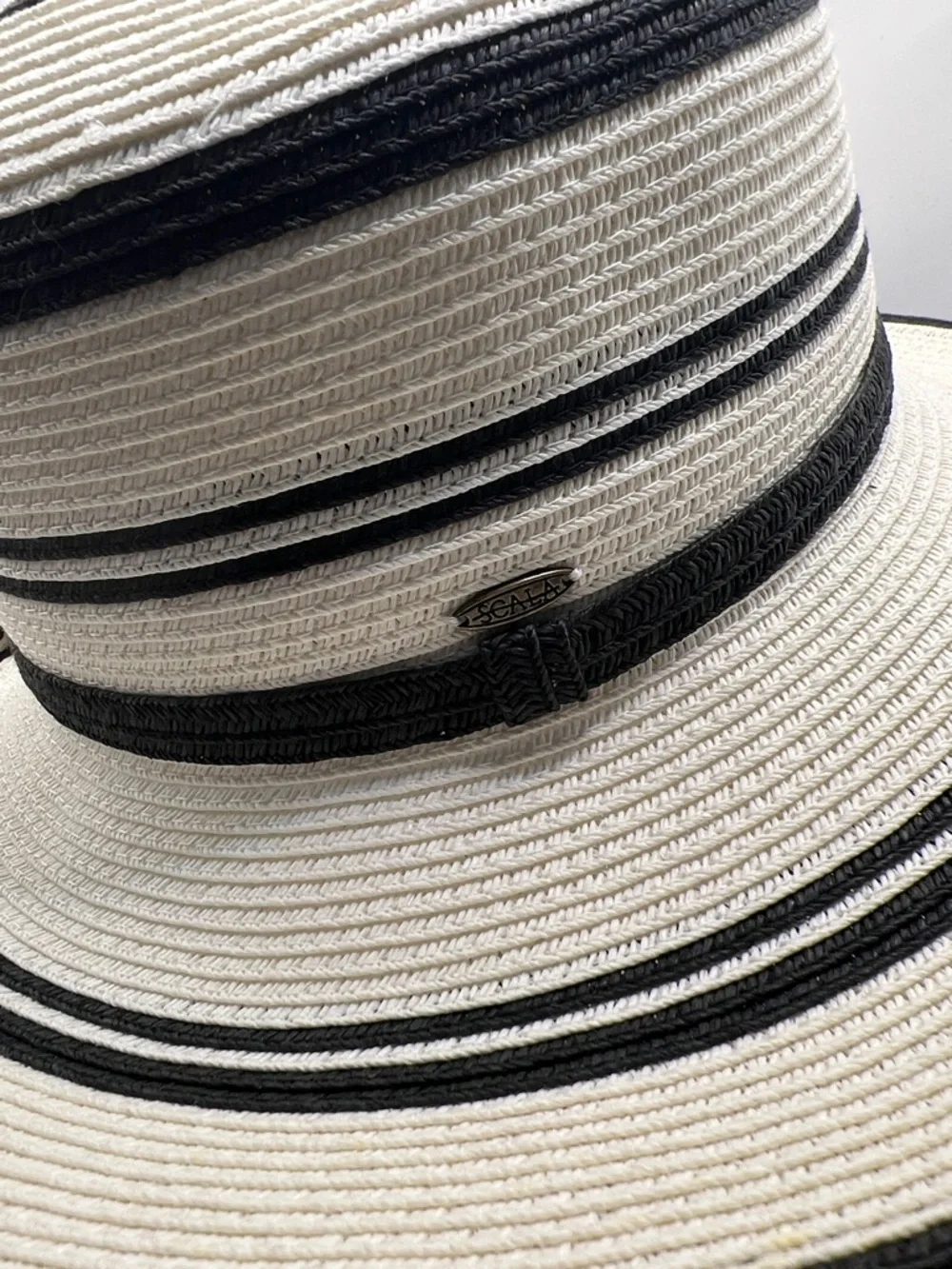 032. Scala Striped Wide Brim Sun Hat Black & White